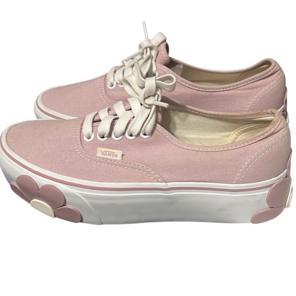 Vans size 7 women’s stack form lilac keepsake platform purple flowers